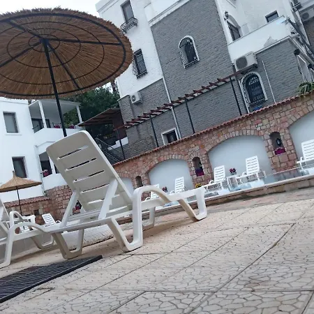 Apartment Dolphin Residences - Lilyum 3 *